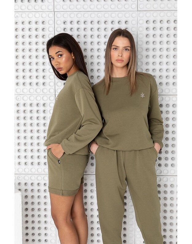 Sofa Killer žalias laisvalaikio kostiumas Olive su šortais 1
